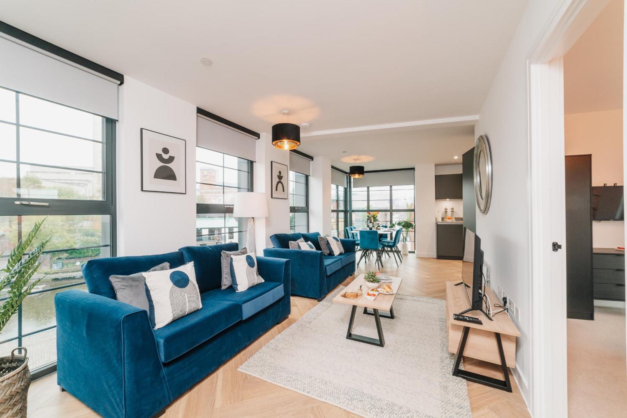 Luxury City & Canal View Stylish Pad, Family, Contractors, Fast Wifi Бирмингем Экстерьер фото