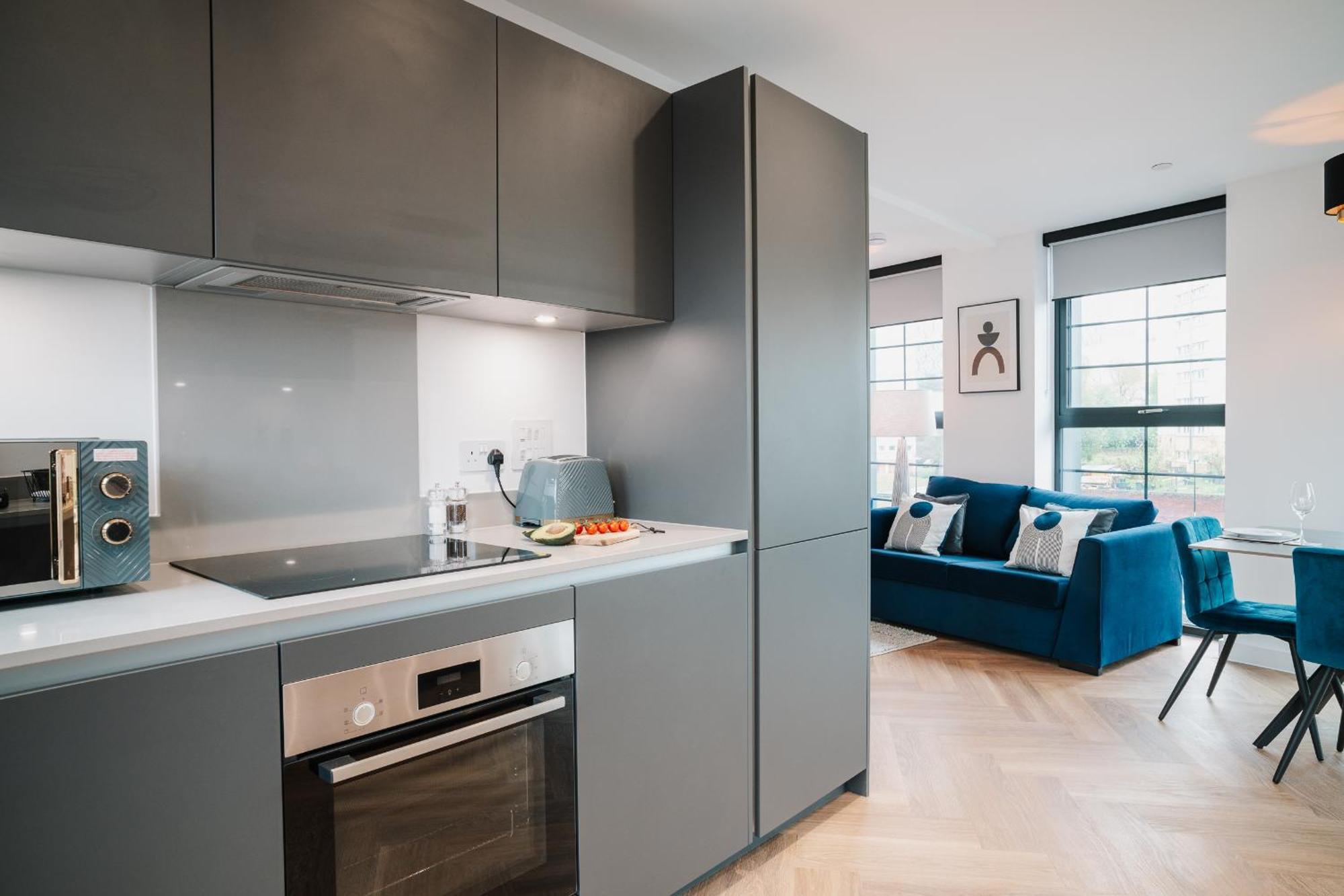 Luxury City & Canal View Stylish Pad, Family, Contractors, Fast Wifi Бирмингем Экстерьер фото